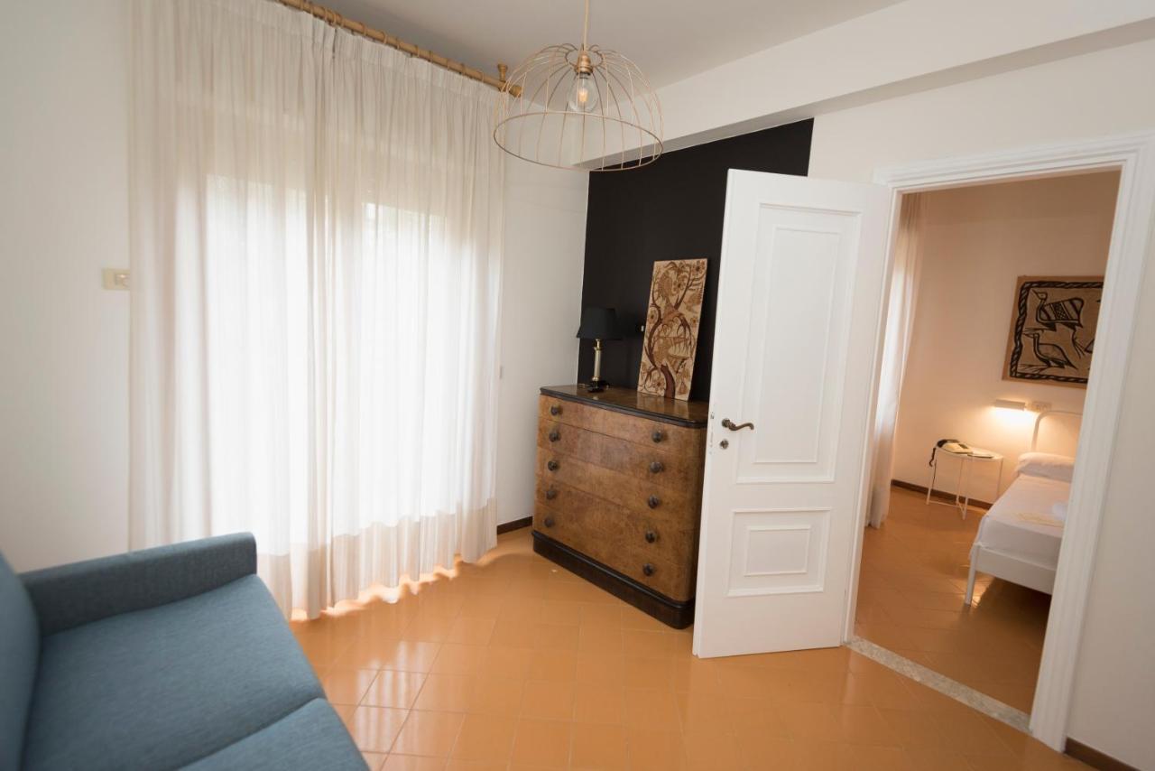 Mami Sabaudia Hotel Extérieur photo