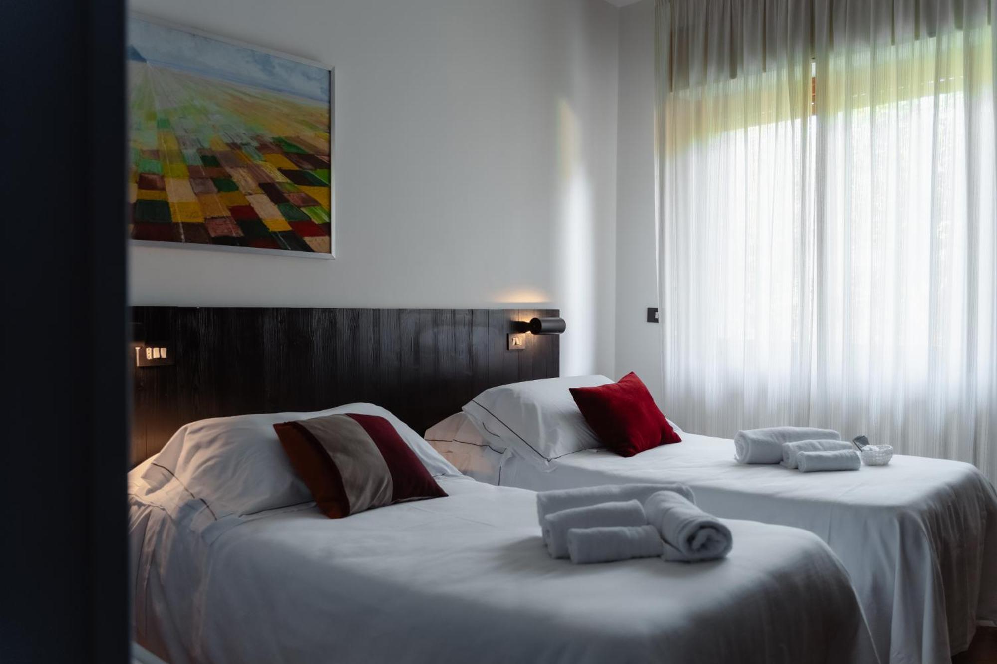 Mami Sabaudia Hotel Extérieur photo